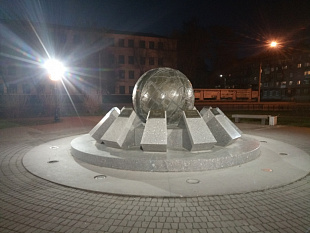 Памятник строителям г. Череповец